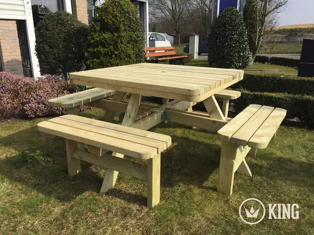 KING® vierkante picknicktafel XXL 200 × 200 cm